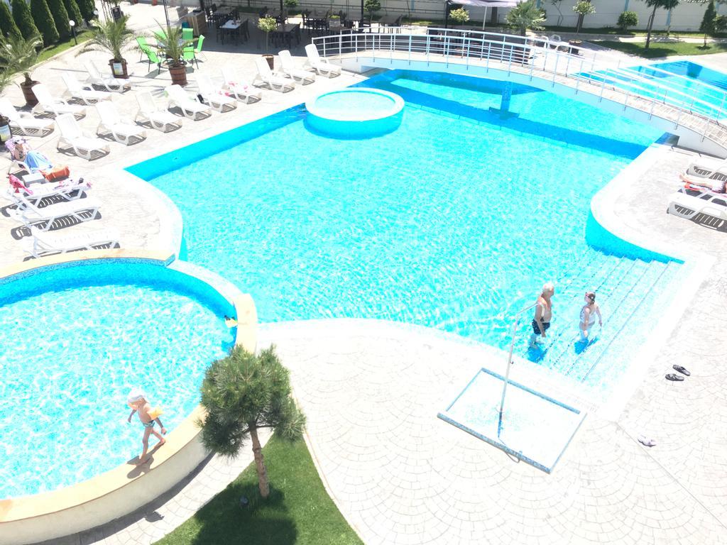 Odyssey Apartments Nesebar Bagian luar foto